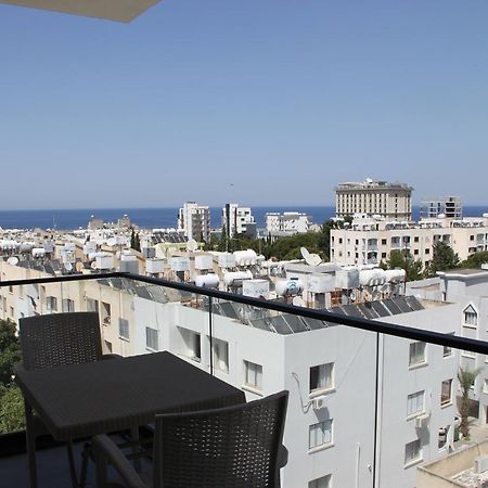Okman Homes Kerýnia Eksteriør bilde