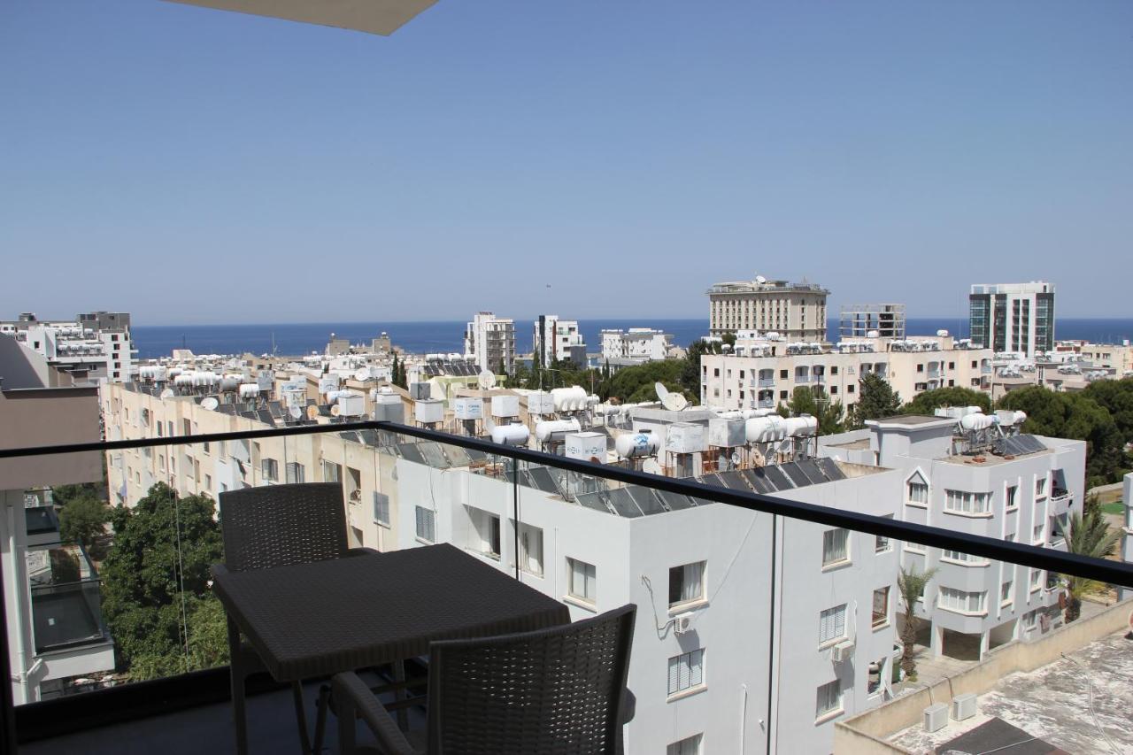 Okman Homes Kerýnia Eksteriør bilde
